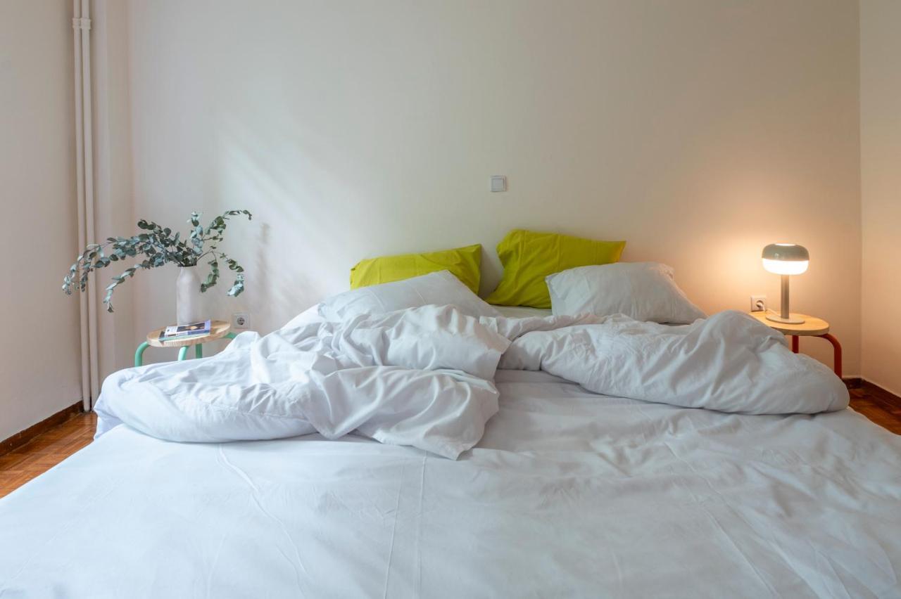 Tranquility Downtown Athens Apartment Exterior foto